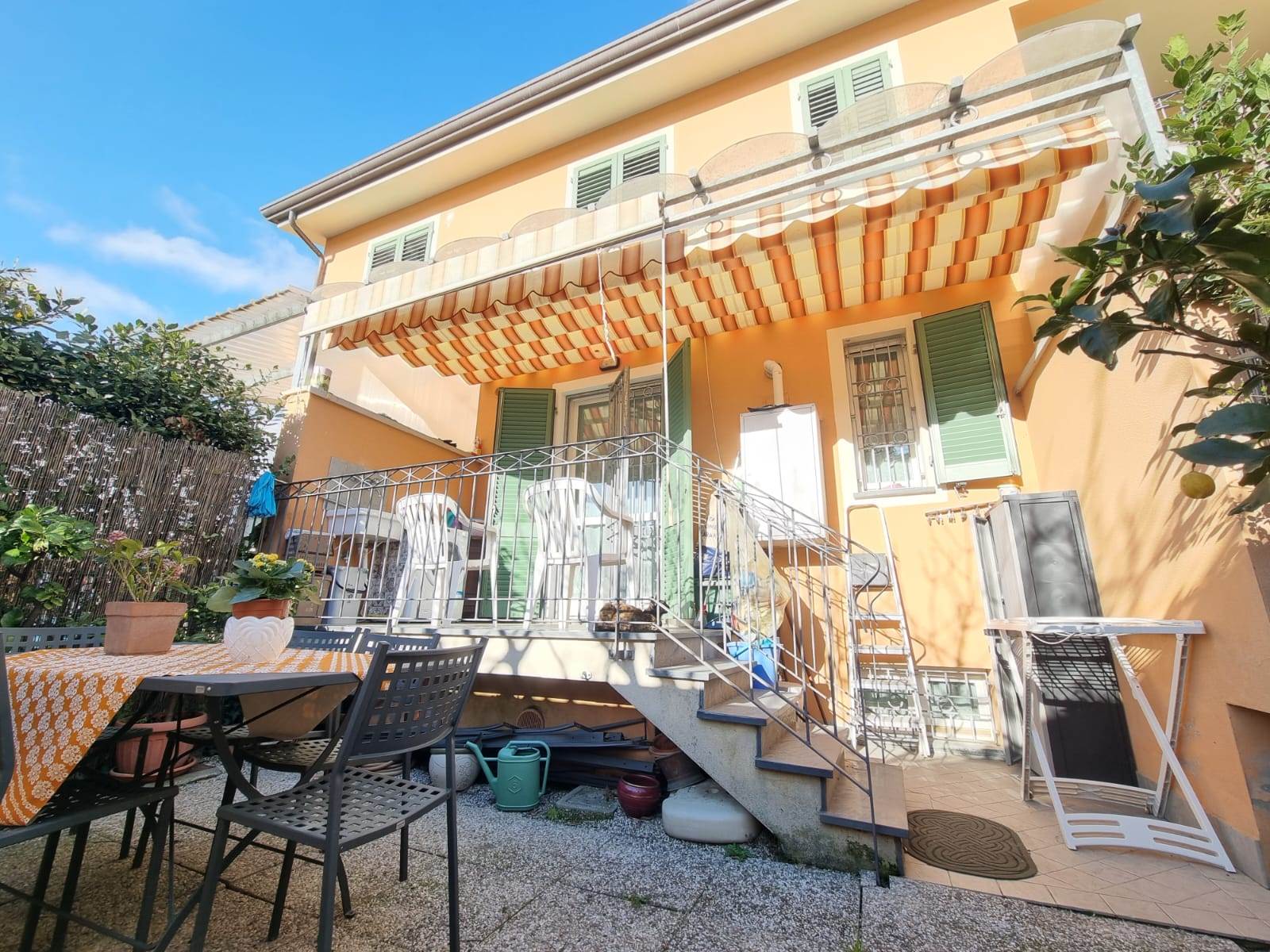 Villa a Schiera in vendita a Camaiore - Zona: Capezzano Pianore