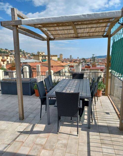 Appartamento in vendita a La Spezia, 4 locali, zona itermi, prezzo € 195.000 | PortaleAgenzieImmobiliari.it
