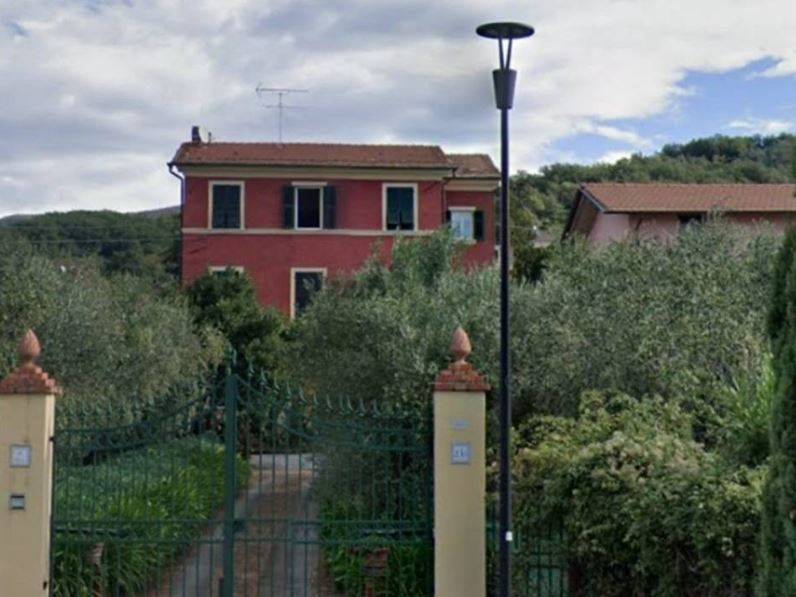 Appartamento in affitto a Santo Stefano di Magra, 5 locali, zona Località: GIOVANNELLI, prezzo € 800 | PortaleAgenzieImmobiliari.it
