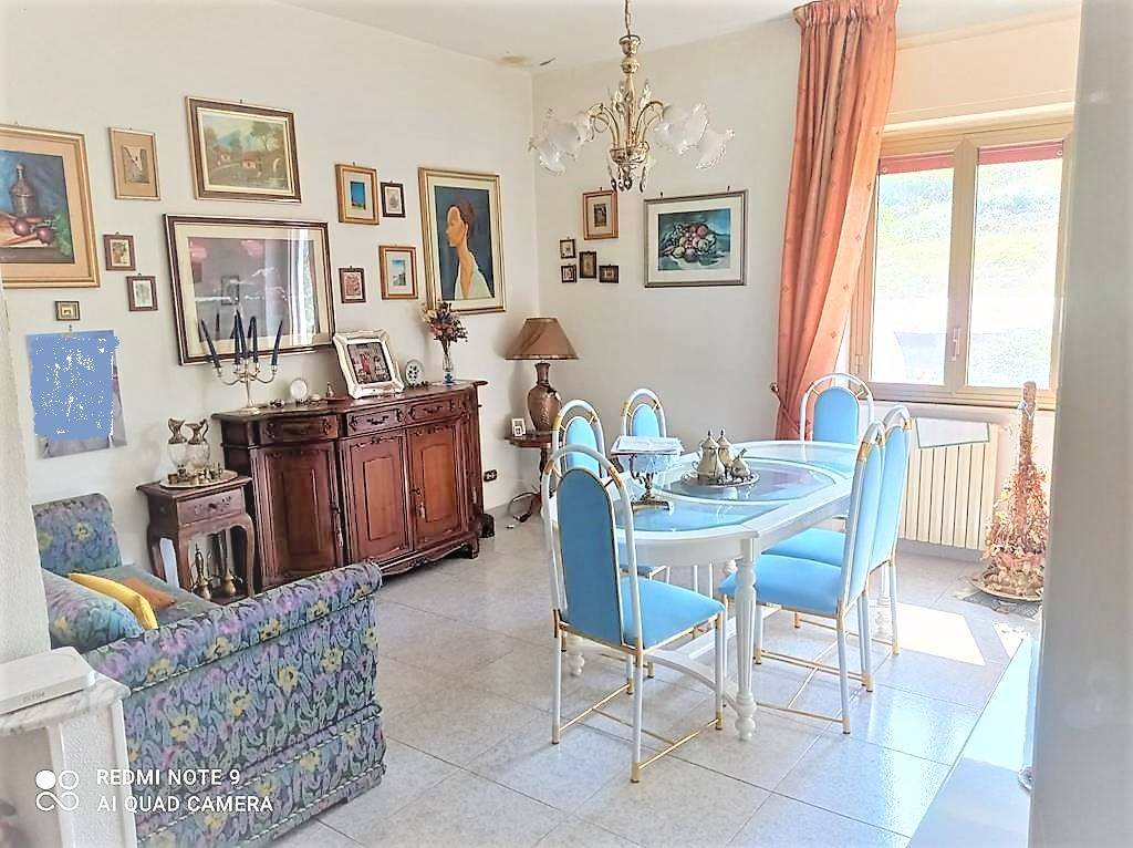 Appartamento in vendita a Cosenza, 4 locali, zona Località: VIA DEGLI STADI, prezzo € 65.000 | PortaleAgenzieImmobiliari.it