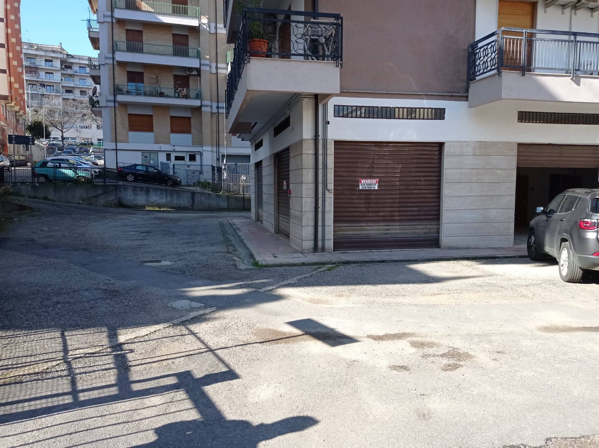 Immobile Commerciale in vendita a Cosenza, 1 locali, zona Panebianco, prezzo € 27.000 | PortaleAgenzieImmobiliari.it