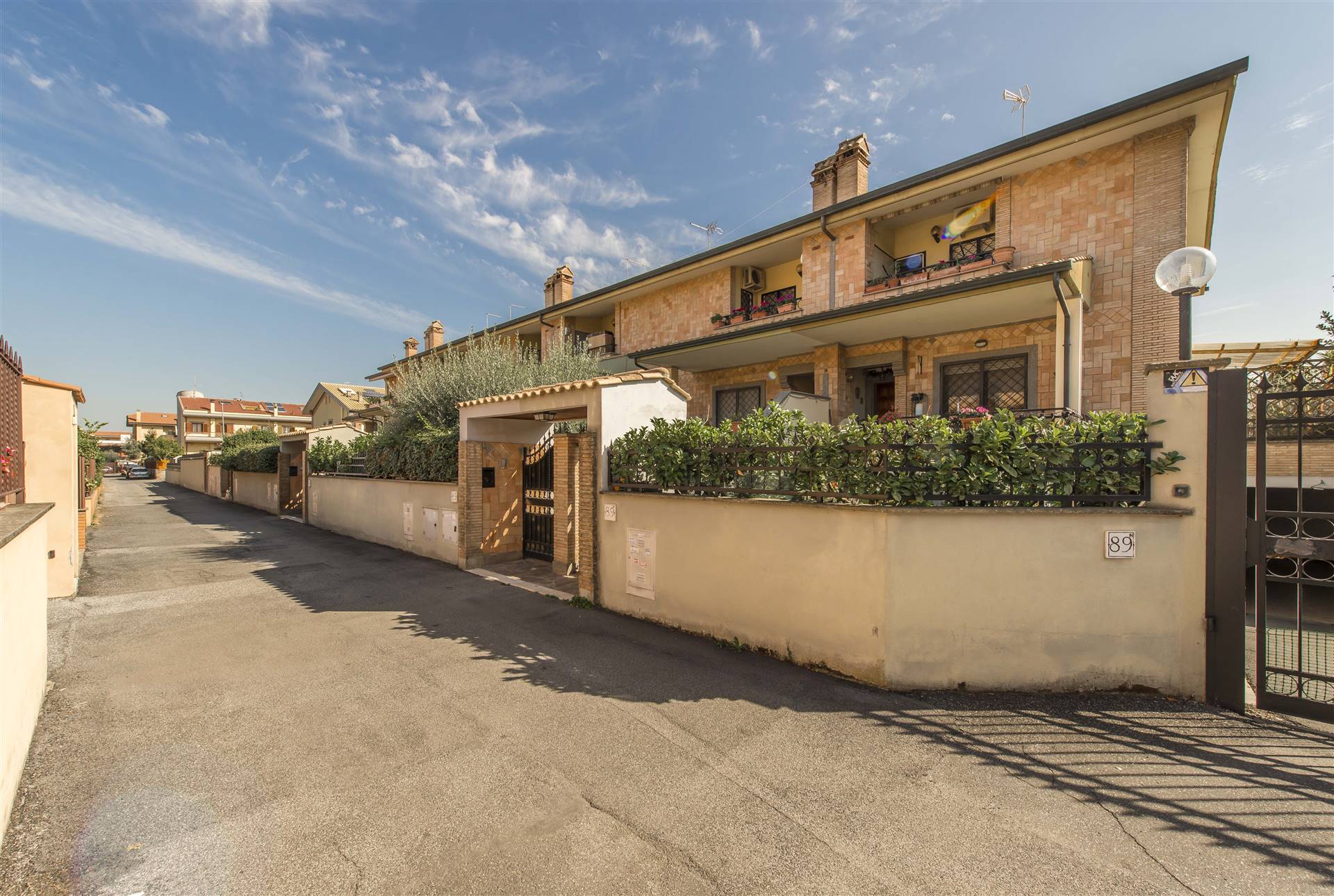 Villa a Schiera in vendita a Roma, 5 locali, zona Zona: 37 . Morena - Ciampino - Trigoria - Falcognana, prezzo € 450.000 | CambioCasa.it