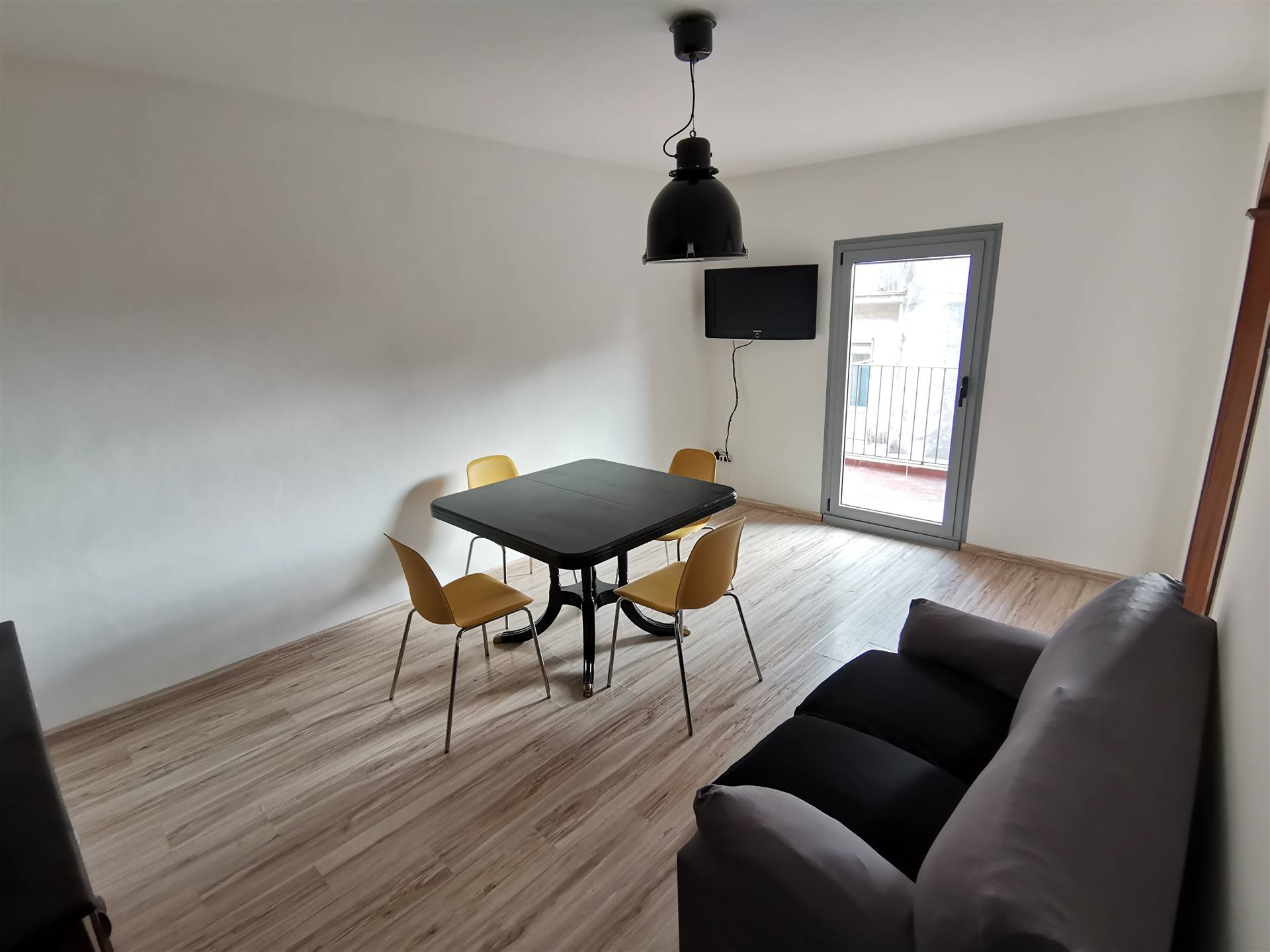 Appartamento in vendita a Tuscania, 5 locali, prezzo € 85.000 | PortaleAgenzieImmobiliari.it
