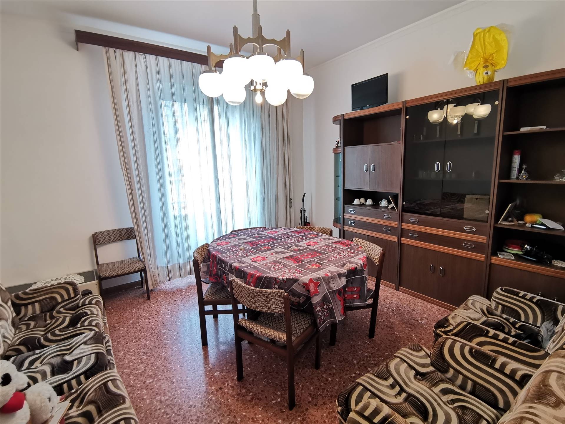 Appartamento in vendita a Tuscania, 8 locali, prezzo € 70.000 | PortaleAgenzieImmobiliari.it