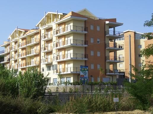 Appartamento in vendita a Rende, 3 locali, prezzo € 70.000 | PortaleAgenzieImmobiliari.it