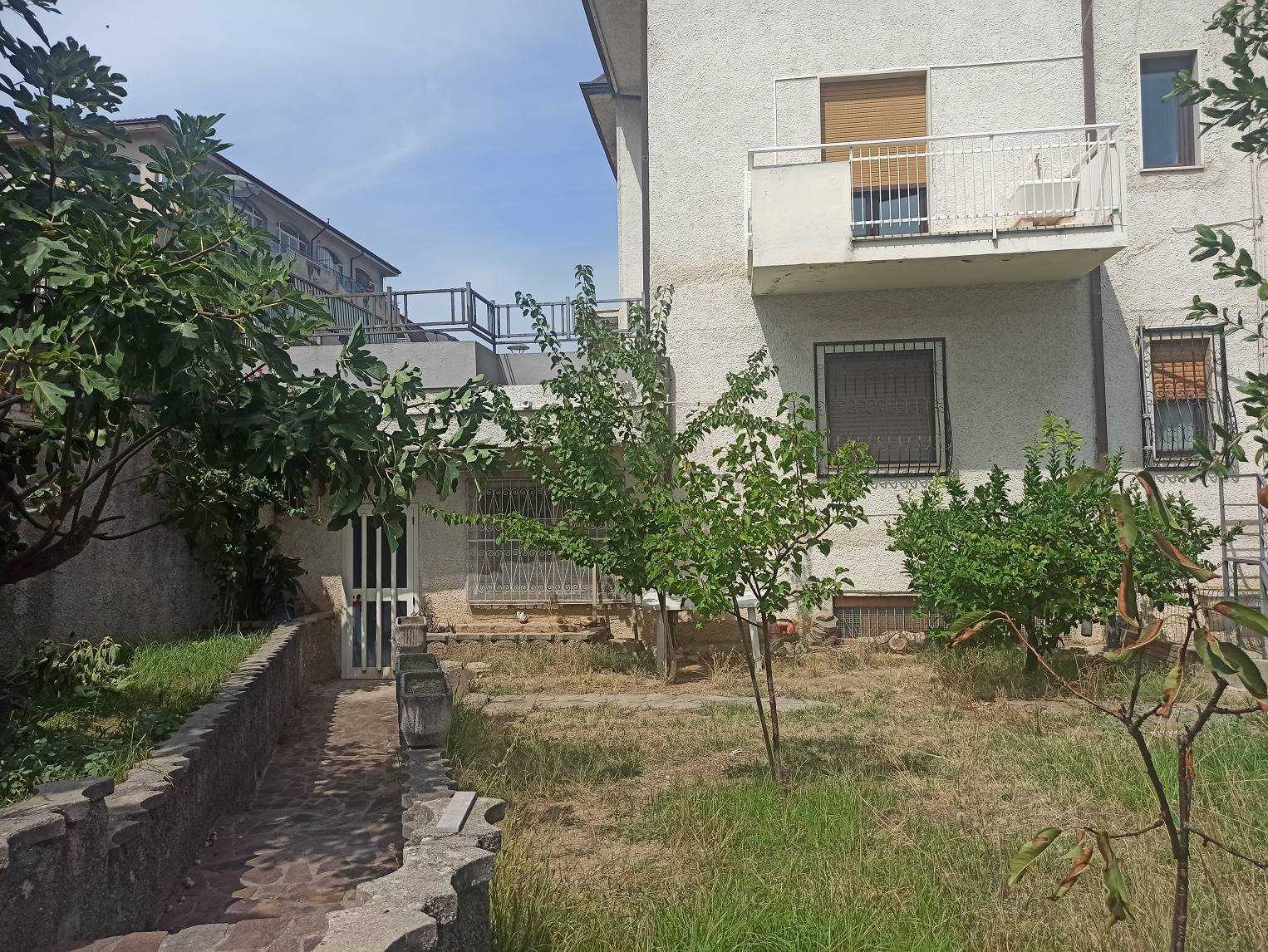 Appartamento in affitto a Castrolibero, 2 locali, zona Località: ANDREOTTA, prezzo € 270 | CambioCasa.it