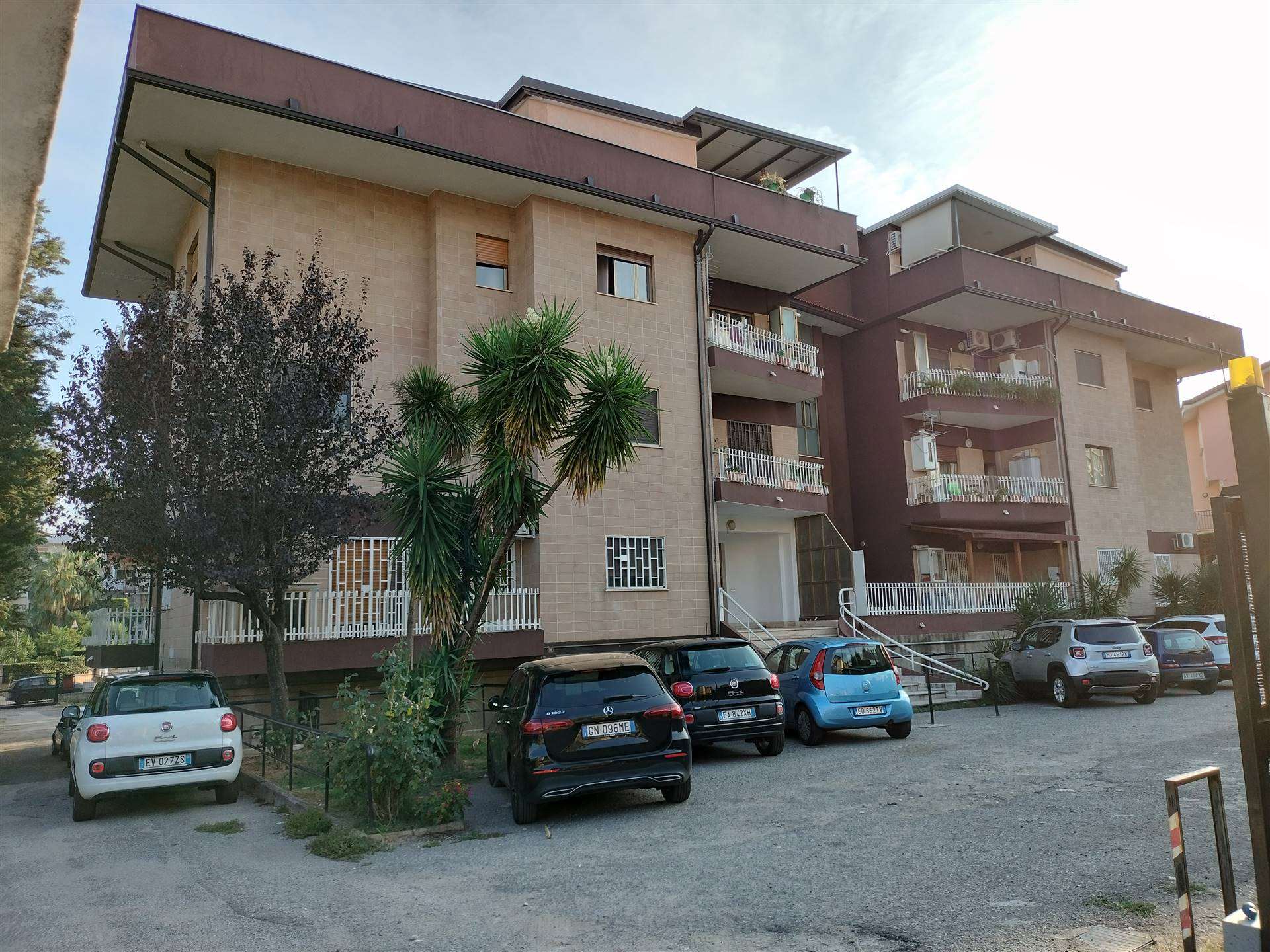 Appartamento in vendita a Castrolibero, 4 locali, zona Località: ANDREOTTA, prezzo € 119.000 | PortaleAgenzieImmobiliari.it