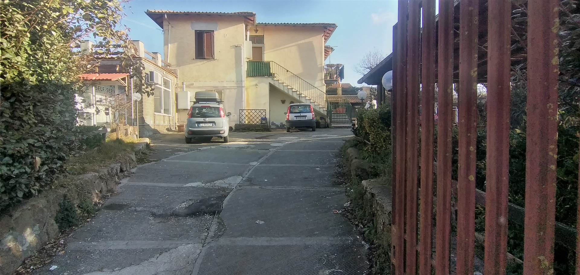 Appartamento in vendita a Rocca di Papa, 5 locali, zona Località: DOMATORE, prezzo € 125.000 | PortaleAgenzieImmobiliari.it