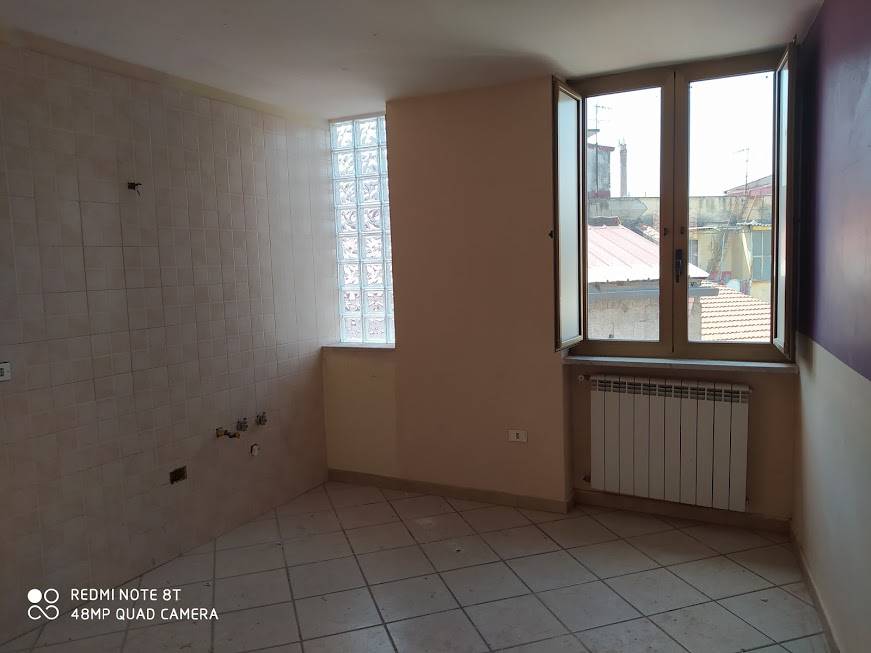Appartamento in affitto a Nola, 4 locali, zona Località: NOLA, prezzo € 450 | PortaleAgenzieImmobiliari.it