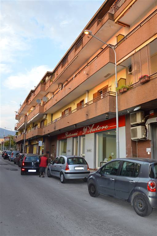 Immobile Commerciale in vendita a Cicciano, 9999 locali, zona Località: CICCIANO, prezzo € 160.000 | CambioCasa.it
