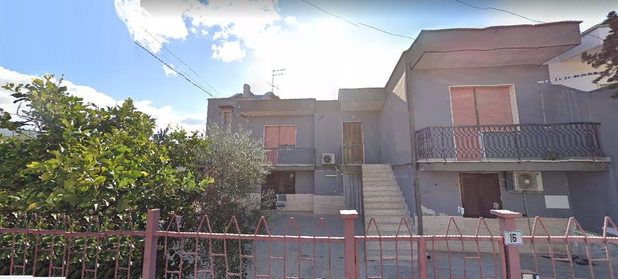 Villa in vendita a Valenzano, 4 locali, prezzo € 220.000 | PortaleAgenzieImmobiliari.it