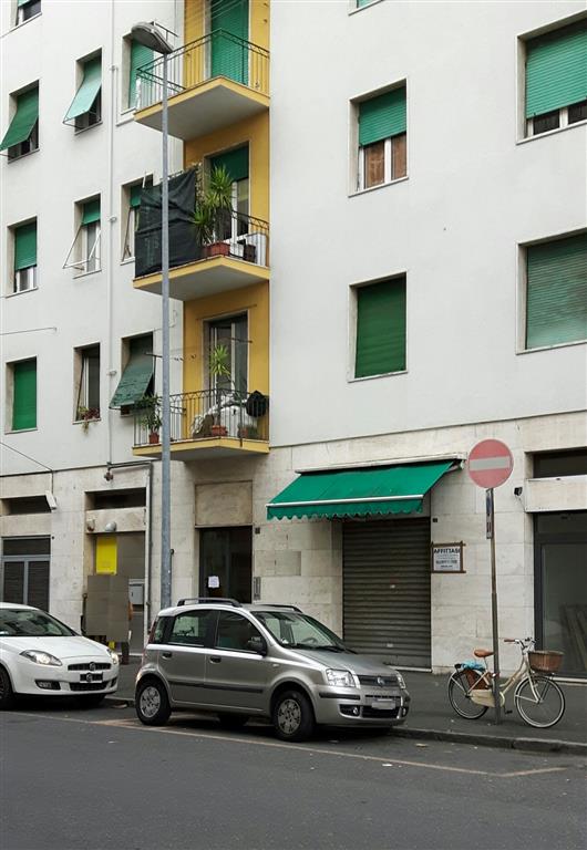 Immobile Commerciale in affitto a La Spezia, 2 locali, zona Zona: Mazzetta, prezzo € 550 | CambioCasa.it