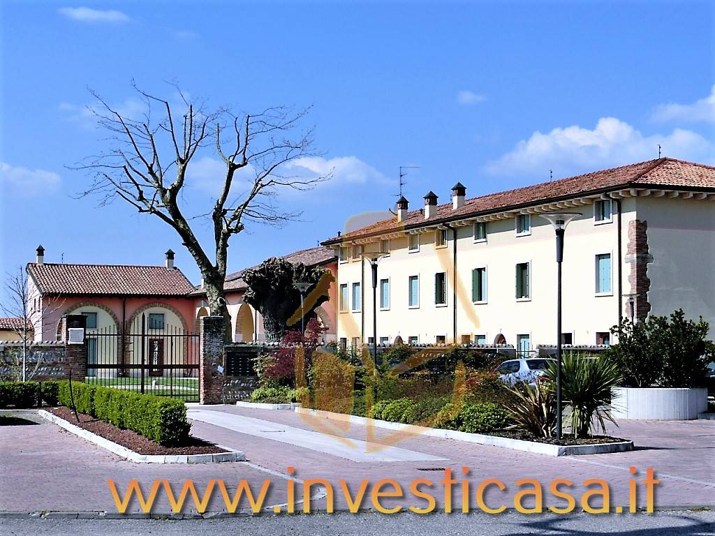 Appartamento in affitto a Vigasio, 3 locali, zona Località: CAPITELLO DI SOPRA, prezzo € 690 | CambioCasa.it