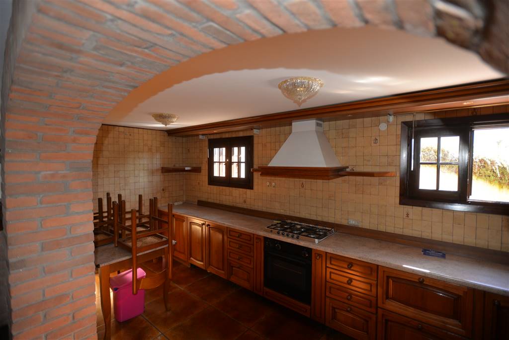 Villa in vendita a Santa Maria di Sala, 9 locali, zona 'Angelo di Sala, prezzo € 500.000 | PortaleAgenzieImmobiliari.it