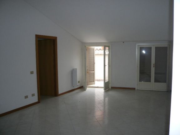 Appartamento in vendita a Fidenza, 5 locali, prezzo € 235.000 | PortaleAgenzieImmobiliari.it