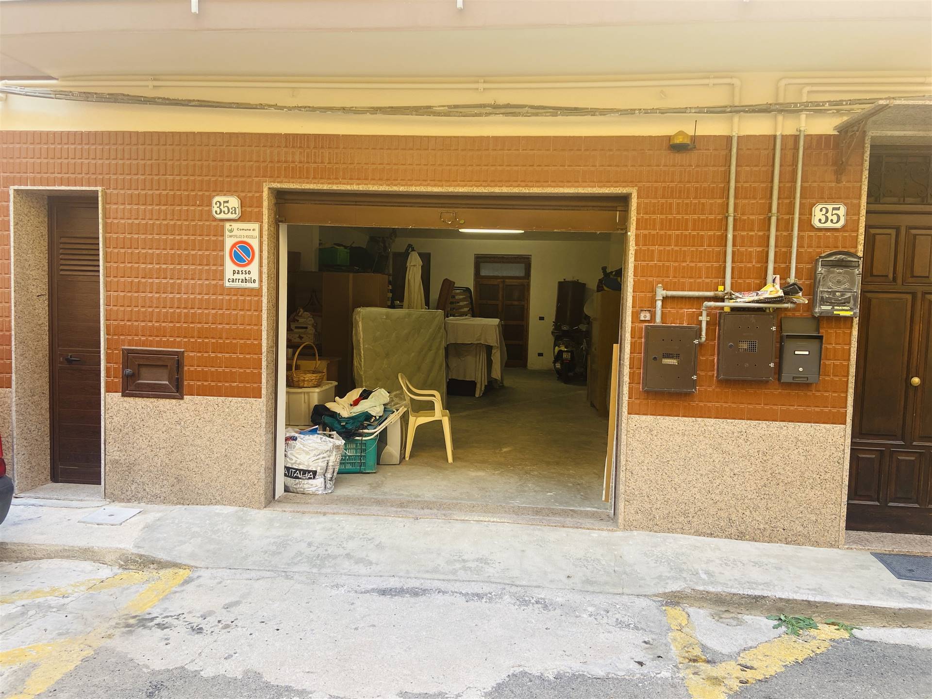 Magazzino in vendita a Campofelice di Roccella, 1 locali, prezzo € 69.000 | CambioCasa.it