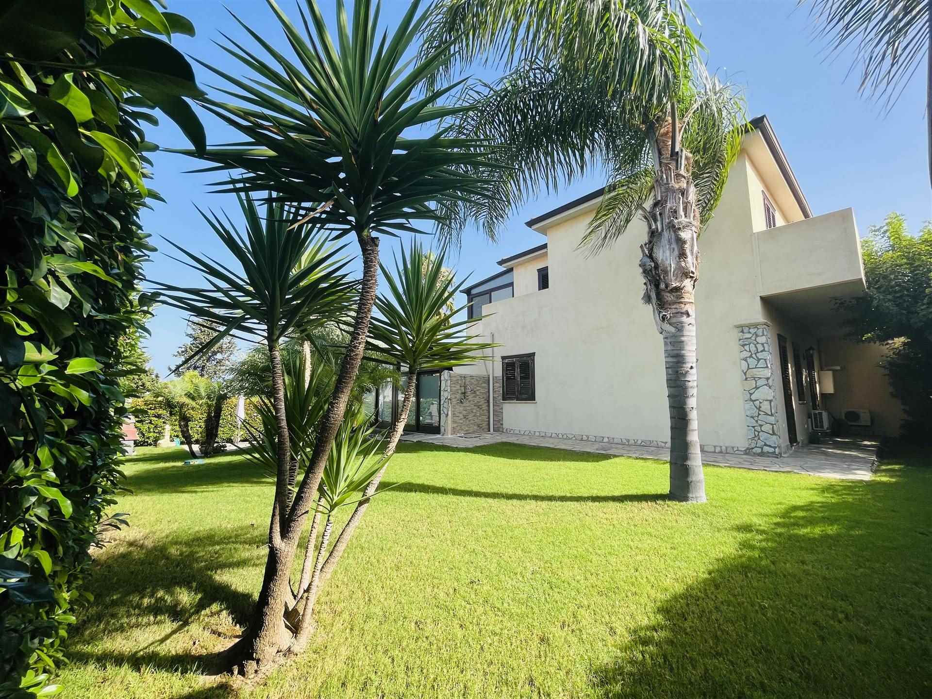 Villa Bifamiliare in vendita a Campofelice di Roccella, 4 locali, prezzo € 185.000 | PortaleAgenzieImmobiliari.it
