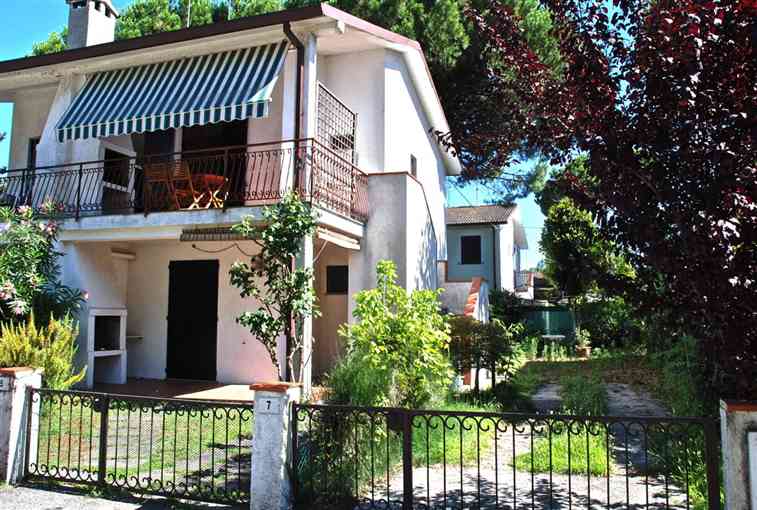 Villa in vendita a Comacchio - Zona: Lido degli Estensi
