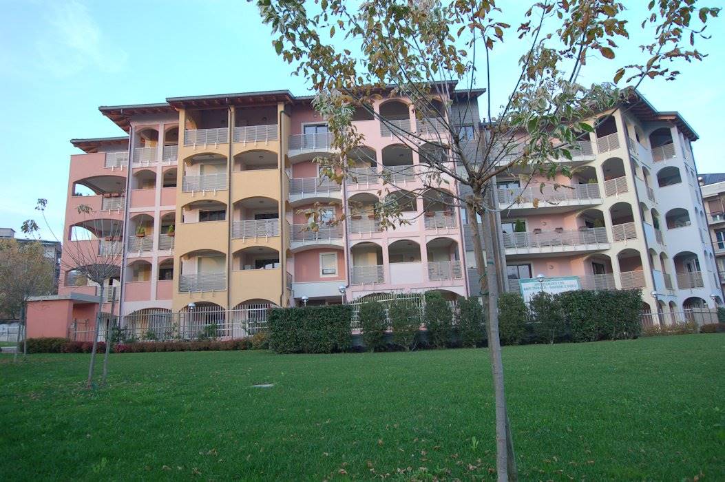 Appartamento in affitto a Arona, 2 locali, prezzo € 600 | PortaleAgenzieImmobiliari.it
