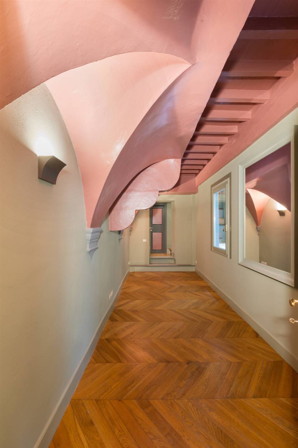 Appartamento in vendita a Firenze, 5 locali, zona Località: OLTRARNO, prezzo € 950.000 | PortaleAgenzieImmobiliari.it