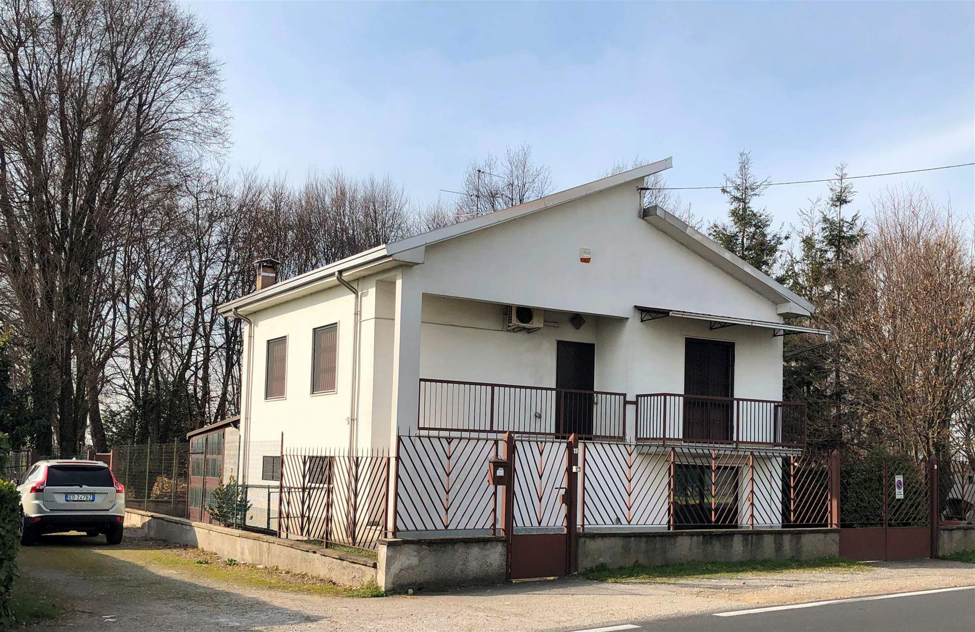 Villa in vendita a Bellinzago Lombardo, 3 locali, prezzo € 267.000 | CambioCasa.it