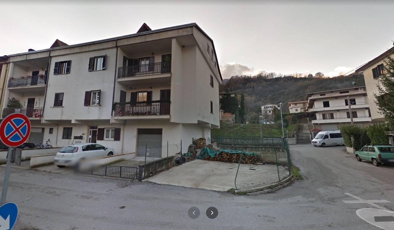 Appartamento in vendita a Civitella Roveto, 6 locali, prezzo € 115.000 | PortaleAgenzieImmobiliari.it
