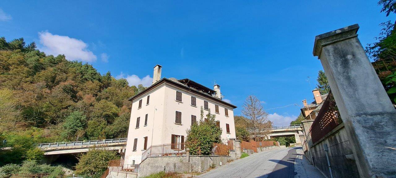 Appartamento in vendita a Druogno, 5 locali, zona Località: GAGNONE, prezzo € 90.000 | PortaleAgenzieImmobiliari.it
