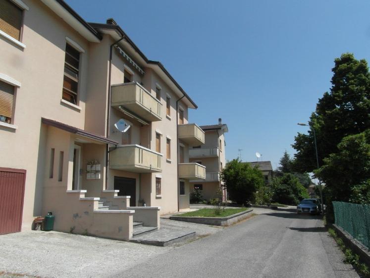 Appartamento in vendita a Gropparello, 3 locali, prezzo € 65.000 | PortaleAgenzieImmobiliari.it