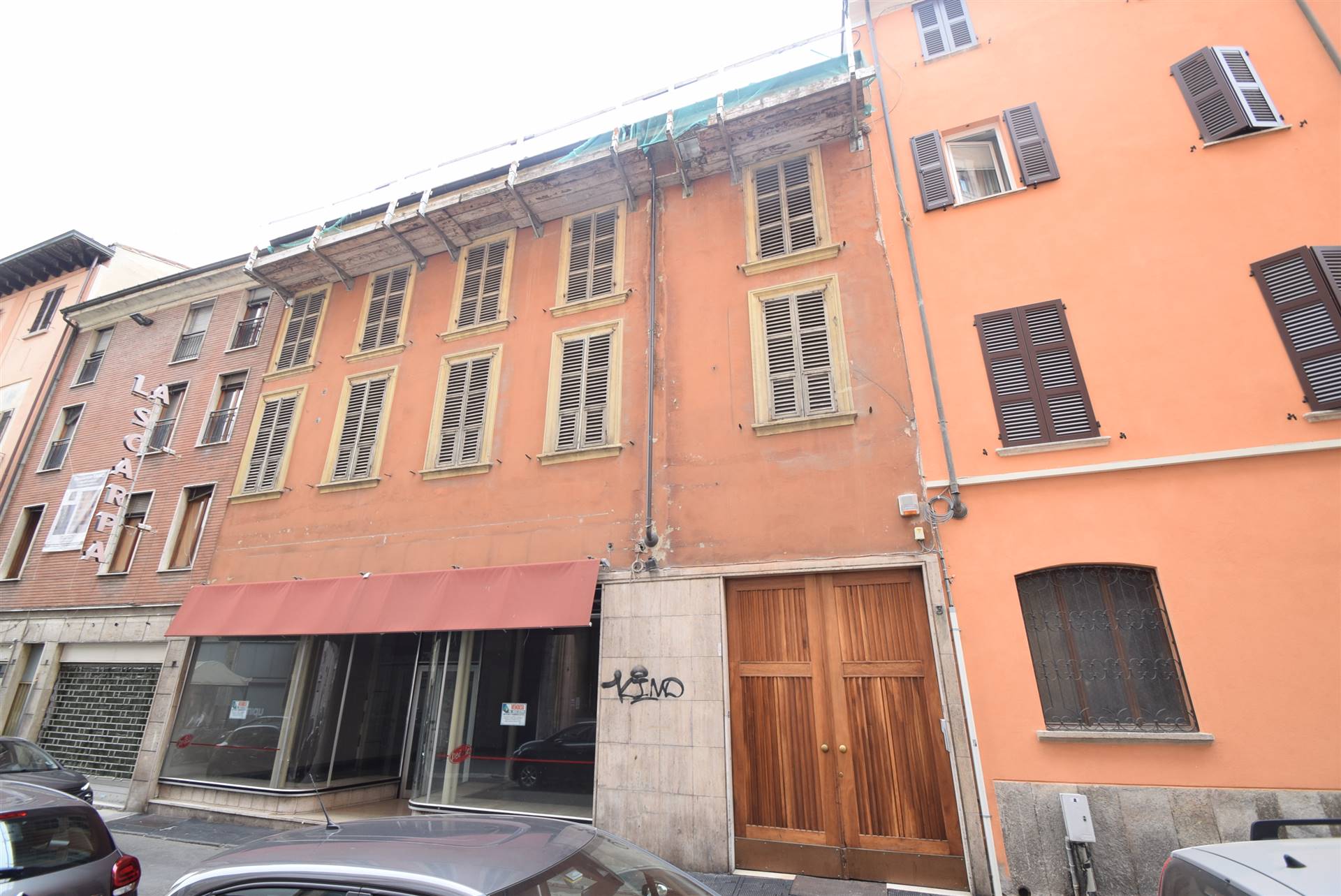 Palazzo / Stabile in vendita a Piacenza, 16 locali, zona ro storico, Trattative riservate | PortaleAgenzieImmobiliari.it