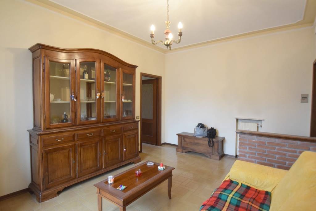Appartamento in vendita a Agazzano, 3 locali, prezzo € 65.000 | PortaleAgenzieImmobiliari.it