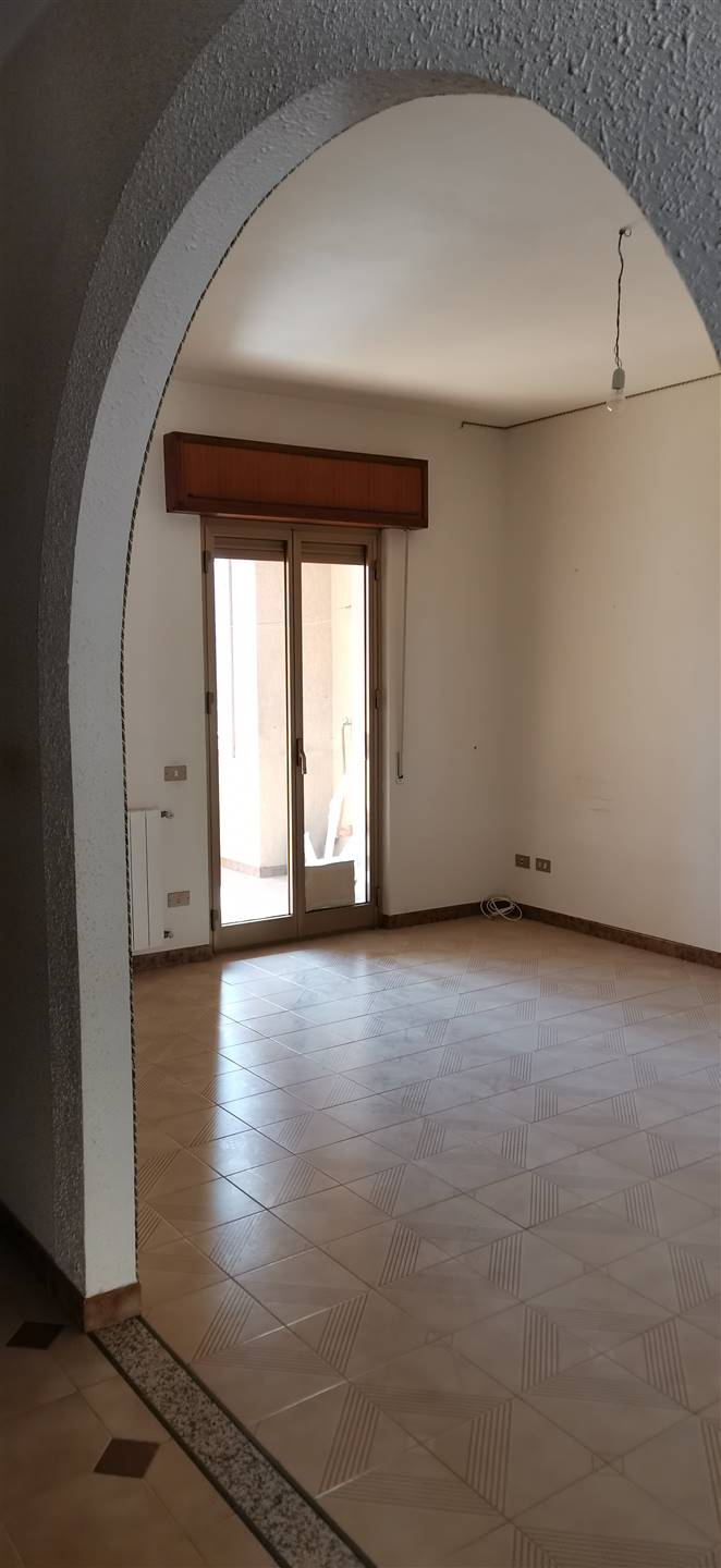 Appartamento in vendita a Salemi, 10 locali, zona Località: PAESE NUOVO, prezzo € 80.000 | CambioCasa.it