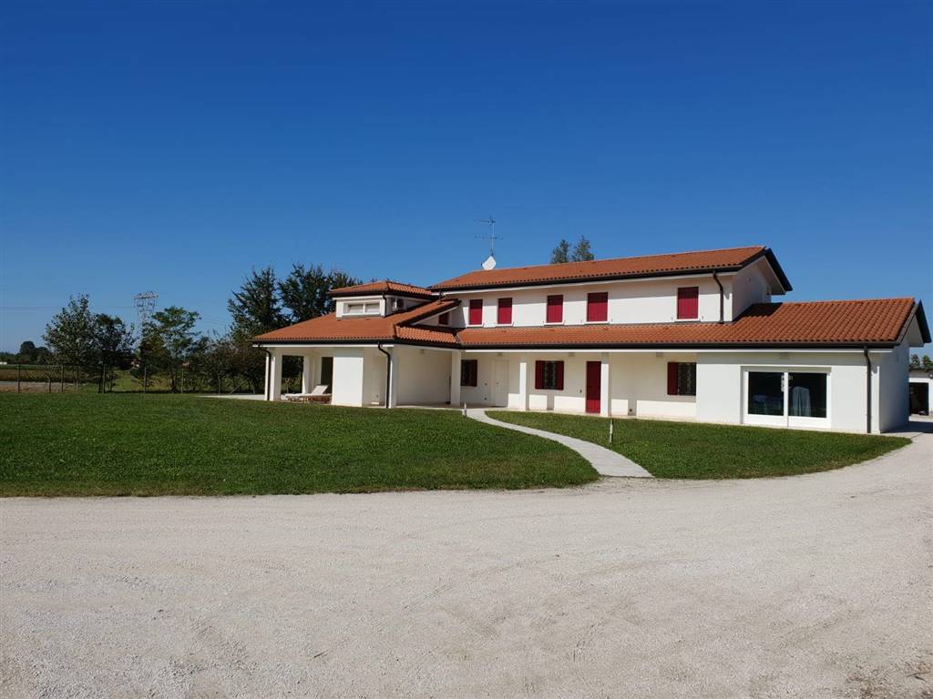 Villa in vendita a Quinto di Treviso, 8 locali, zona Località: ZECCHINA, Trattative riservate | PortaleAgenzieImmobiliari.it