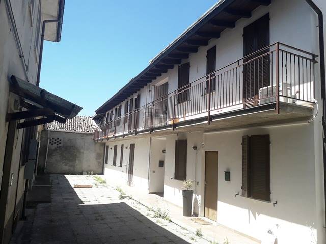 Appartamento in affitto a Sannazzaro de' Burgondi, 3 locali, prezzo € 400 | PortaleAgenzieImmobiliari.it