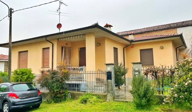 Villa in vendita a Torrazza Coste, 5 locali, prezzo € 230.000 | PortaleAgenzieImmobiliari.it
