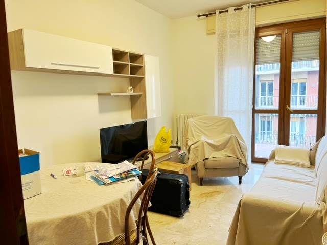 Appartamento in vendita a Voghera, 3 locali, prezzo € 58.000 | PortaleAgenzieImmobiliari.it