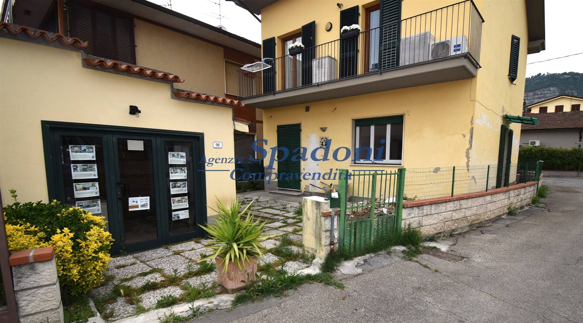 Appartamento in vendita a Monsummano Terme, 3 locali, prezzo € 103.000 | PortaleAgenzieImmobiliari.it