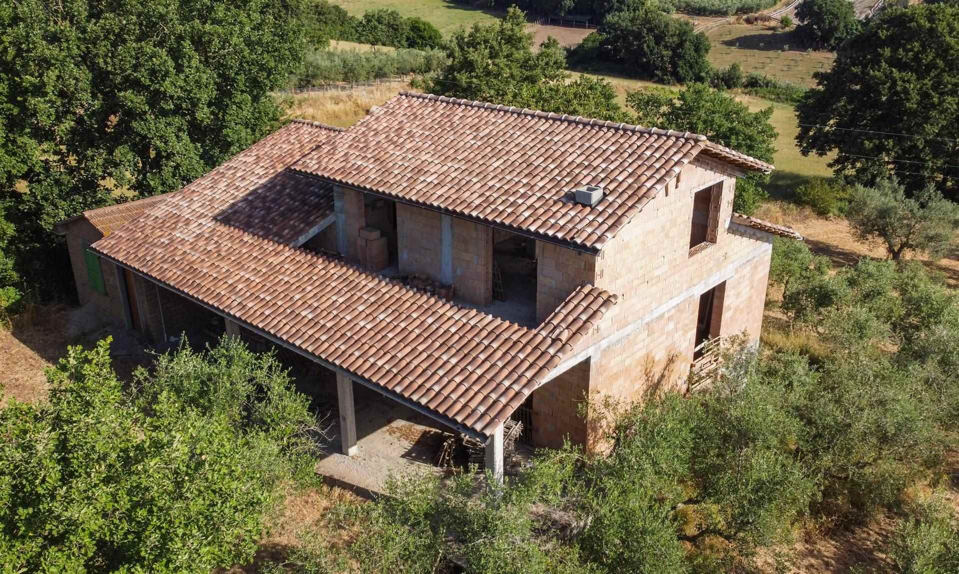 Villa in vendita a Montefiascone, 6 locali, zona Località: PATERNOCCHIO, prezzo € 210.000 | PortaleAgenzieImmobiliari.it
