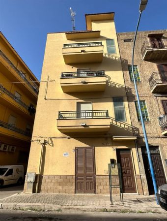 Appartamento in vendita a Ribera, 7 locali, prezzo € 60.000 | PortaleAgenzieImmobiliari.it