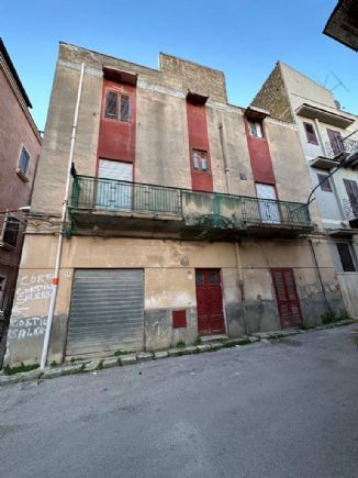 Appartamento in vendita a Ribera, 6 locali, prezzo € 35.000 | PortaleAgenzieImmobiliari.it