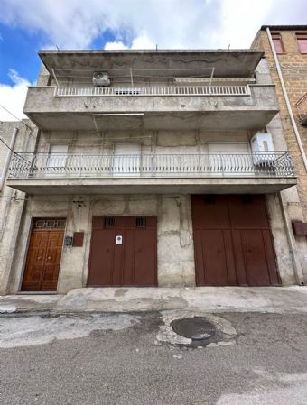 Appartamento in vendita a Ribera, 6 locali, prezzo € 150.000 | PortaleAgenzieImmobiliari.it