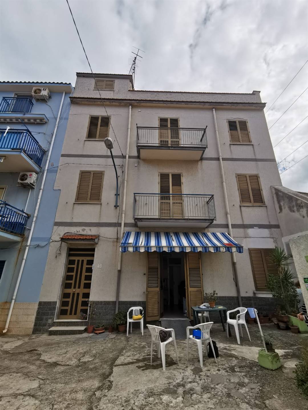 Palazzo / Stabile in vendita a Sant'Agata di Militello, 6 locali, prezzo € 120.000 | PortaleAgenzieImmobiliari.it