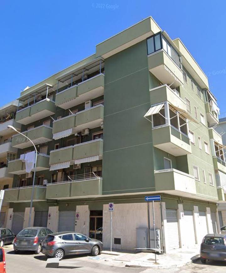 Appartamento in affitto a Barletta, 3 locali, zona Località: CENTRO, prezzo € 500 | CambioCasa.it