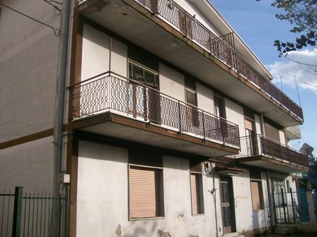 Appartamento in affitto a Caserta, 3 locali, zona Zona: Tredici, prezzo € 400 | CambioCasa.it