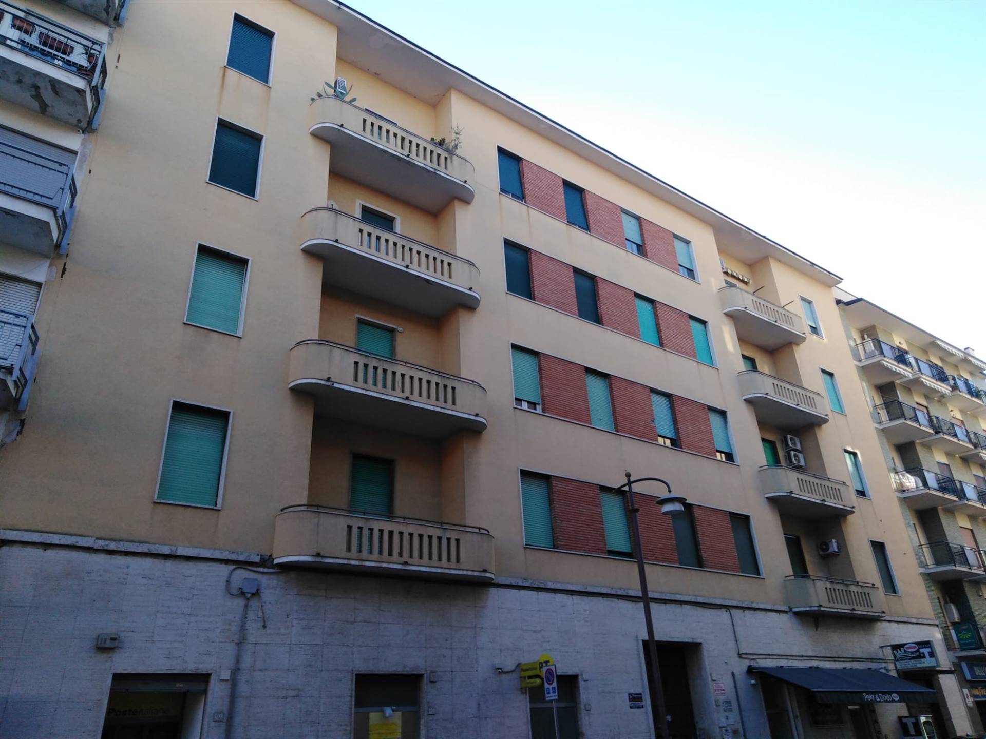 Appartamento in affitto a Caserta, 5 locali, zona Zona: Centro, prezzo € 850 | CambioCasa.it
