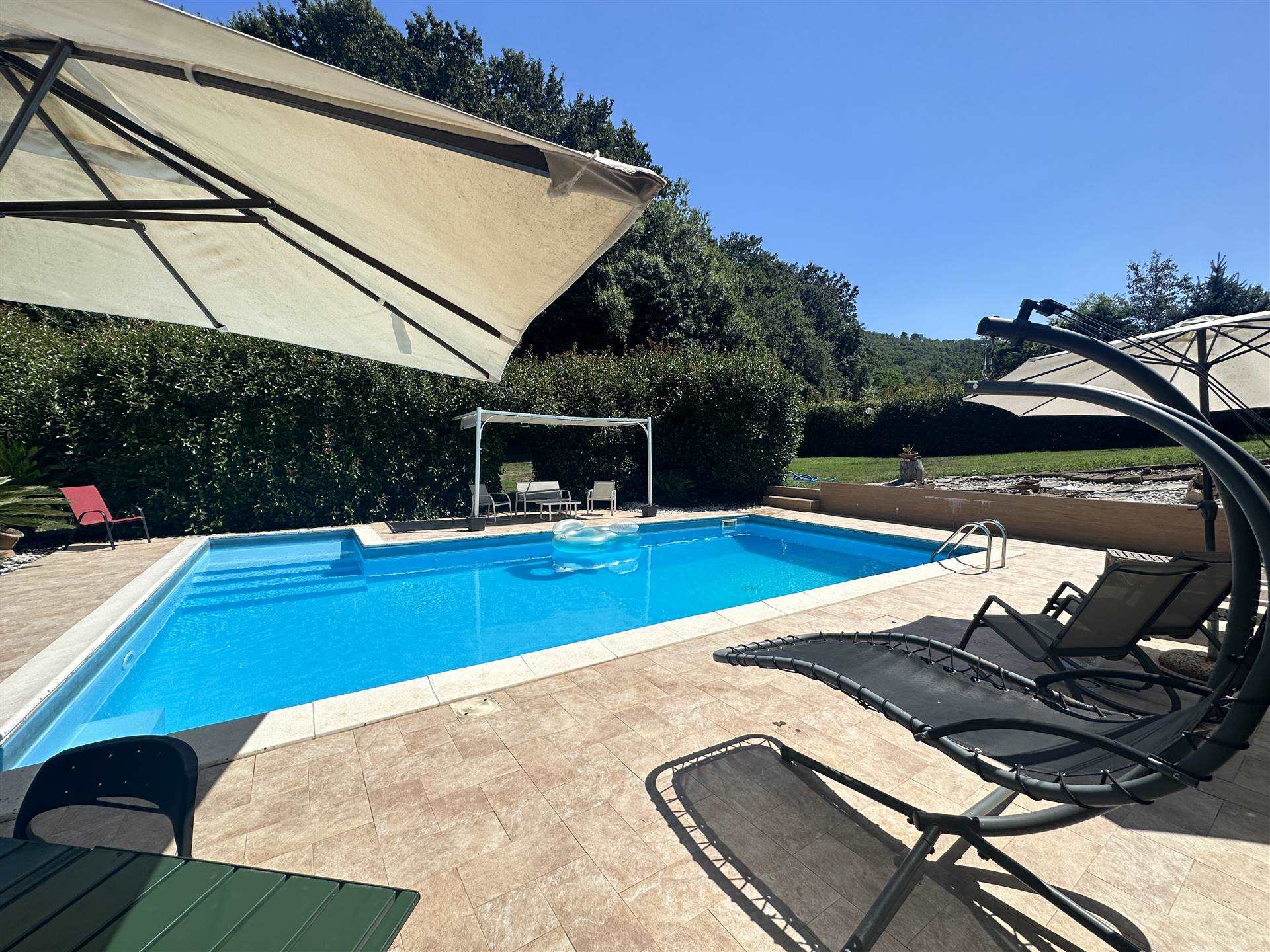 Villa in vendita a Castel Morrone, 4 locali, zona a Monte. Scese Lunghe, prezzo € 735.000 | PortaleAgenzieImmobiliari.it