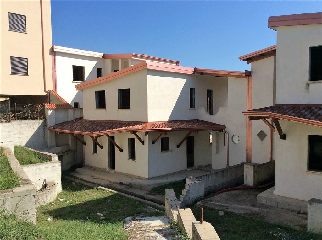 Villa a Schiera in vendita a Mendicino, 4 locali, zona Località: SAN PAOLO, prezzo € 190.000 | PortaleAgenzieImmobiliari.it