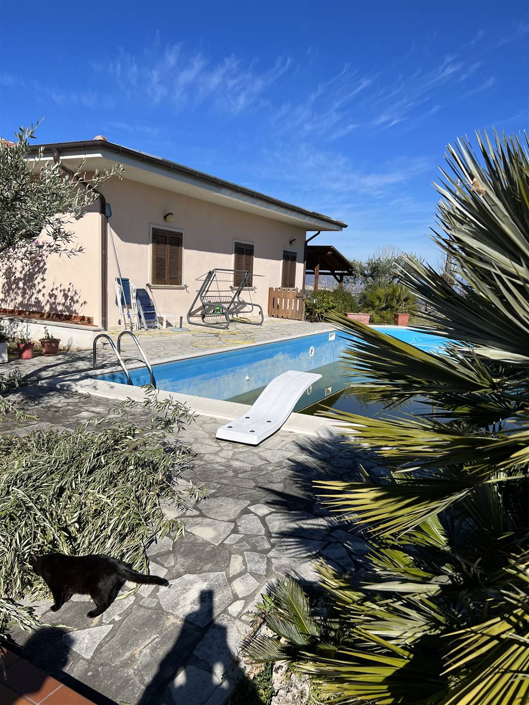 Villa in vendita a Castrolibero, 7 locali, zona Località: ANDREOTTA, prezzo € 680.000 | CambioCasa.it