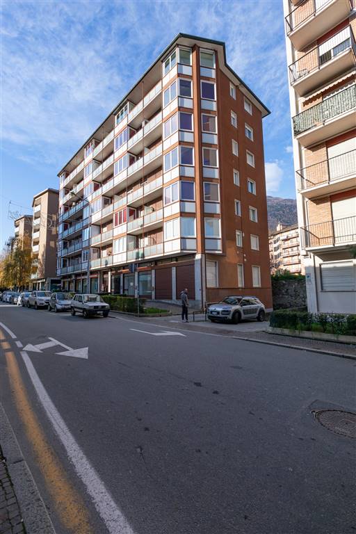 Negozio / Locale in affitto a Sondrio, 1 locali, zona Località: CENTRALISSIMA, prezzo € 350 | PortaleAgenzieImmobiliari.it