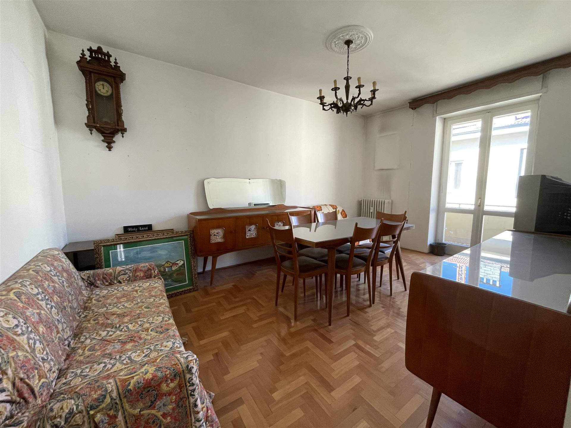Appartamento in vendita a Sondrio, 4 locali, zona Località: SEMICENTRALE, prezzo € 85.000 | PortaleAgenzieImmobiliari.it