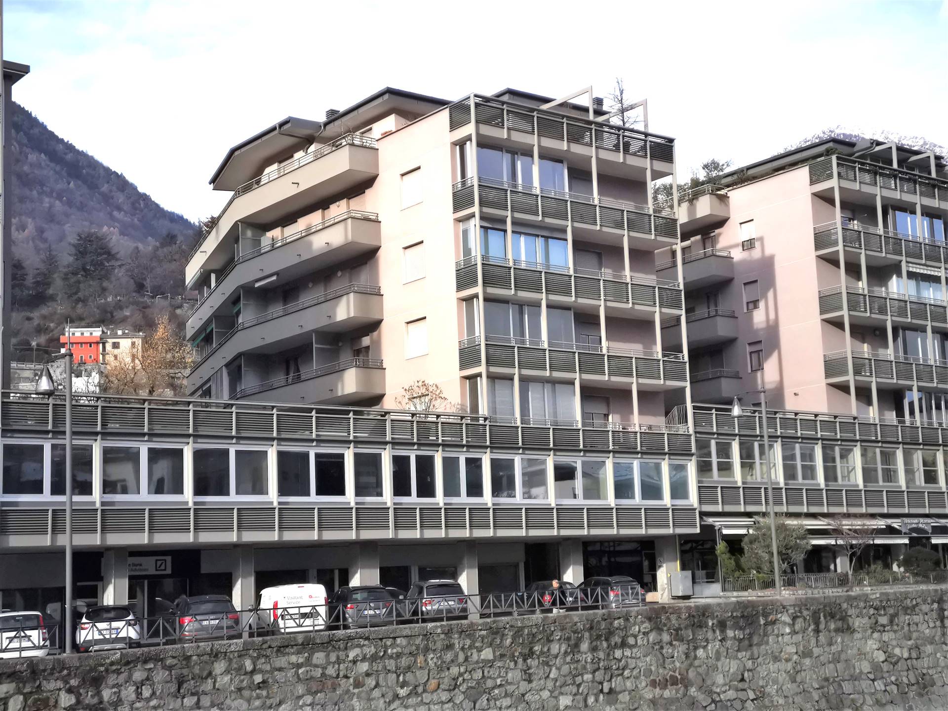 Appartamento in vendita a Sondrio, 6 locali, zona ro zona Garibaldi, prezzo € 173.000 | PortaleAgenzieImmobiliari.it